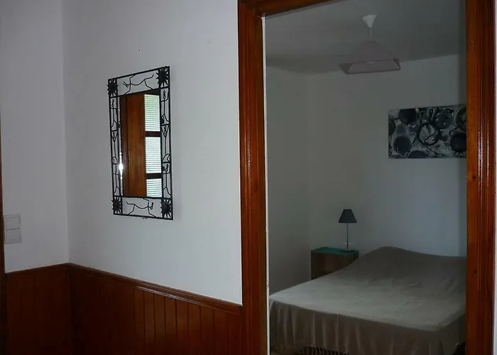 La Martiniere - Au Cours Du Ruisseau