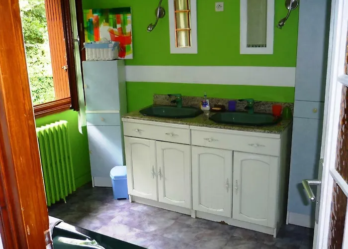 La Martiniere - Au Cours Du Ruisseau Saint-Germain-de-Livet